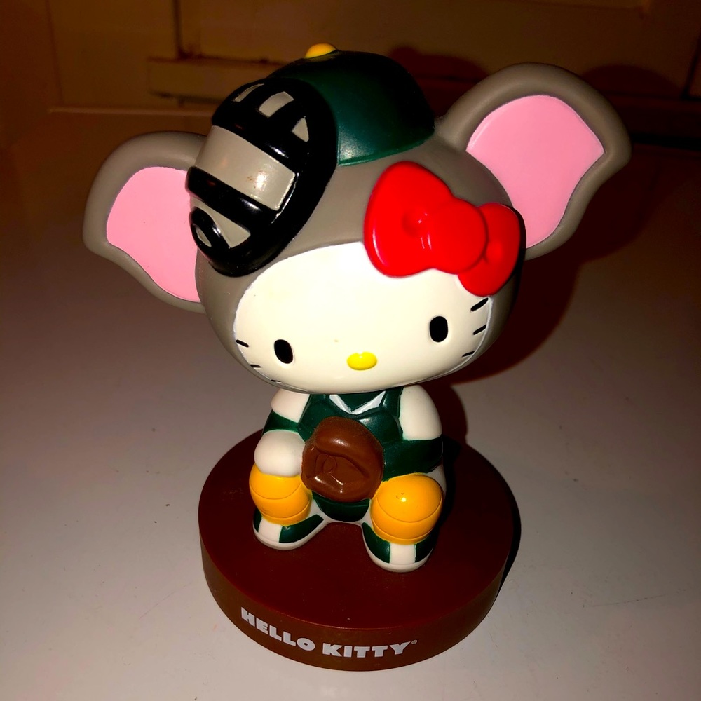 Sanrio hello kitty Oakland A’s bobblehead